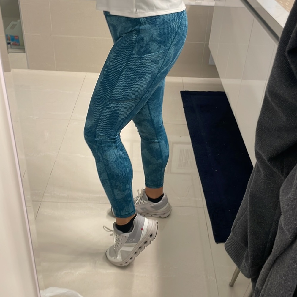 Lululemon leggins